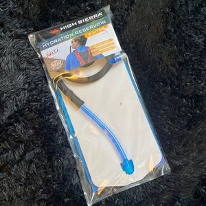 Hydration Reservoir 2L Brand New in Package